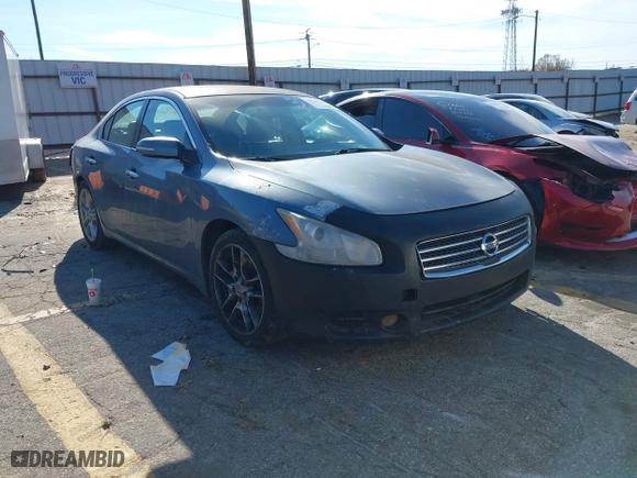 2010 Nissan Maxima 3.5 SV w/Premium Pkg with VIN 1N4AA5APXAC860116, listed as a IAAI auction lot 39738771 with 175,197 mi miles. Bid and sale history available at carsss.com. Image 1.