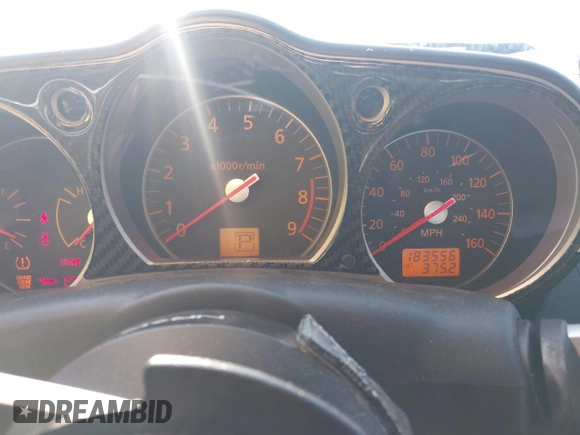 2008 Nissan 350Z with VIN JN1BZ34D88M700594, listed as a IAAI auction lot 41789850 with 183,556 mi miles. Bid and sale history available at carsss.com. Image 7.