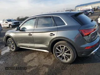2022 Audi SQ5 Premium Plus with VIN WA1B4AFY8N2091606, listed as a Copart auction lot 86721464 with 10,869 mi miles and Salvage Title. Bid and sale history available at carsss.com. Image 2.