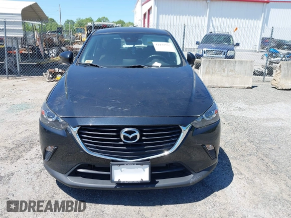 2018 Mazda CX-3 Sport z VIN JM1DKFB73J0314686, wystawiony jako IAAI lot #42132723 z przebiegiem Nie podano mil oraz . Historia ofert i sprzedaży dostępna na DreamBid. Obrazek 11.