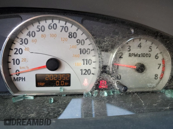 2005 Saturn ION ION 3 z VIN 1G8AL52F85Z109877, wystawiony jako Copart lot #79039134 z przebiegiem 202 352 mil mil oraz Szkody całkowita. Historia ofert i sprzedaży dostępna na DreamBid. Obrazek 9.