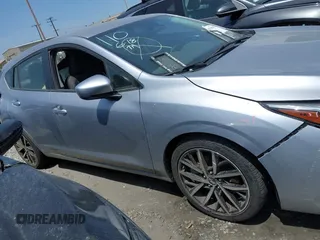 2024 Subaru Impreza Special Sports z VIN JF1GUAFC1R8342099, wystawiony jako IAAI lot #42025008 z przebiegiem 12 816 mil mil oraz . Historia ofert i sprzedaży dostępna na DreamBid. Obrazek 13.