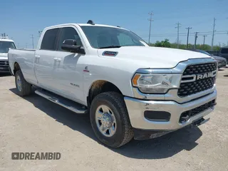 2022 Ram 2500 Big Horn z VIN 3C6UR5JL1NG104343, wystawiony jako IAAI lot #42177149 z przebiegiem 66 665 mil mil oraz . Historia ofert i sprzedaży dostępna na DreamBid. Obrazek 1.