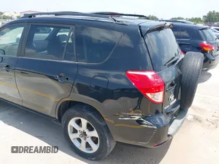 2007 Toyota RAV4 Limited with VIN JTMBK31VX76011402, listed as a IAAI auction lot 42375329 with Not provided miles and . Bid and sale history available at DreamBid. Image 16.