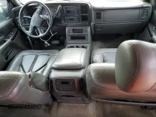 2005 Chevrolet Silverado 3500 DRW LT with VIN 1GCJK33265F908745, listed as a Copart auction lot 76309194 with 214,080 mi miles and Salvage Title. Bid and sale history available at carsss.com. Image 8.