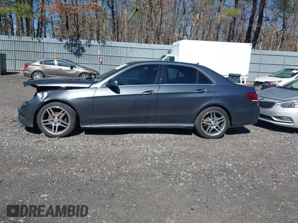 2016 Mercedes-Benz E with VIN WDDHF8JB7GB232874, listed as a IAAI auction lot 41735578 with 53,521 mi miles. Bid and sale history available at carsss.com. Image 14.