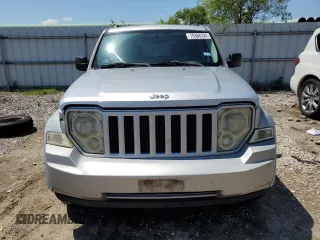 2008 Jeep Liberty Sport with VIN 1J8GN28K68W288156, listed as a Copart auction lot 70368324 with 169,570 mi miles and Clean Title. Bid and sale history available at DreamBid. Image 5.