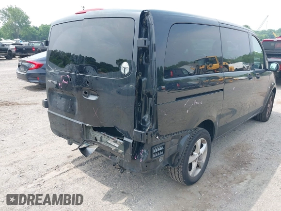 2018 Mercedes-Benz Metris Passenger with VIN WD4PG2EE0J3460906, listed as a IAAI auction lot 42486423 with 92,893 mi miles and . Bid and sale history available at DreamBid. Image 18.