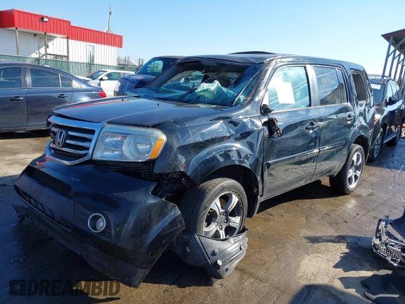 2015 Honda Pilot SE with VIN 5FNYF4H32FB064719, listed as a IAAI auction lot 41442845 with 122,631 mi miles and . Bid and sale history available at DreamBid. Image 2.