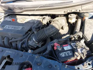 2014 Honda Civic Si with VIN 2HGFB6E55EH700855, listed as a IAAI auction lot 41974580 with 125,270 mi miles and . Bid and sale history available at DreamBid. Image 10.