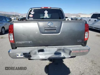 2006 Nissan Frontier SE z VIN 1N6AD07U56C461216, wystawiony jako Copart lot #87716875 z przebiegiem 224 977 mil mil oraz Szkoda całkowita • Salvage title. Historia ofert i sprzedaży dostępna na DreamBid. Obrazek 6.