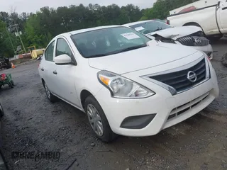 2016 Nissan Versa S z VIN 3N1CN7AP3GL904475, wystawiony jako IAAI lot #42108162 z przebiegiem 91 000 mil mil oraz . Historia ofert i sprzedaży dostępna na DreamBid. Obrazek 1.