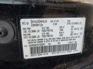 2000 Dodge Durango z VIN 1B4HR28Z3YF225347, wystawiony jako IAAI lot #42291055 z przebiegiem Nie podano mil oraz . Historia ofert i sprzedaży dostępna na DreamBid. Obrazek 9.