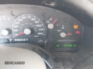 2005 Ford Explorer Eddie Bauer с VIN 1FMDU64WX5UB50331, выставлен на аукционе IAAI как лот 42436988 с пробегом 239 156 миль миль и . История ставок и продаж доступна на DreamBid. Изображение 7.