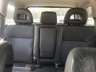 2003 Mitsubishi Outlander XLS z VIN JA4LX41G03U055079, wystawiony jako Copart lot #54363455 z przebiegiem Nie podano mil oraz Czysty tytuł • Clean title. Historia ofert i sprzedaży dostępna na DreamBid. Obrazek 10.