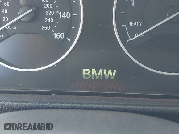 2014 BMW 3 Series 328i with VIN WBA3C1C55EK108432, listed as a IAAI auction lot 41934089 with 1 mi miles. Bid and sale history available at carsss.com. Image 15.
