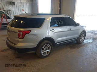 2018 Ford Explorer XLT с VIN 1FM5K8D87JGB91032, выставлен на аукционе IAAI как лот 42172572 с пробегом Не указан миль и . История ставок и продаж доступна на DreamBid. Изображение 4.