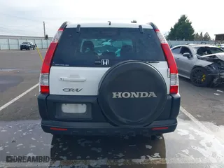 2006 Honda CR-V EX with VIN JHLRD78886C011532, listed as a IAAI auction lot 41682114 with 195,993 mi miles. Bid and sale history available at carsss.com. Image 16.