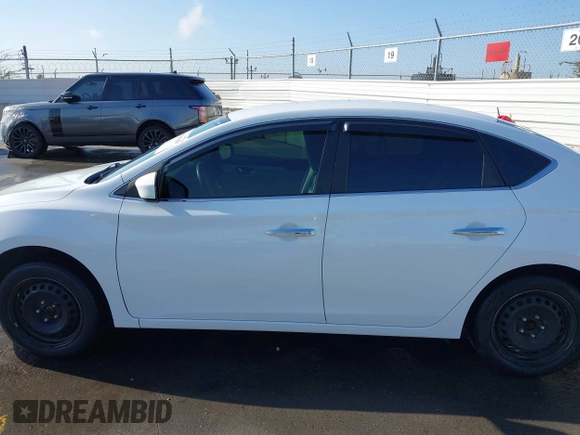 2015 Nissan Sentra SR with VIN 3N1AB7AP1FY341184, listed as a IAAI auction lot 41998906 with 113,340 mi miles and . Bid and sale history available at DreamBid. Image 14.