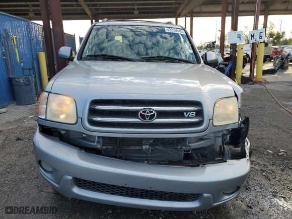 2002 Toyota Sequoia Limited with VIN 5TDZT38A62S098822, listed as a Copart auction lot 42230945 with 175,962 mi miles and Salvage Title. Bid and sale history available at carsss.com. Image 5.