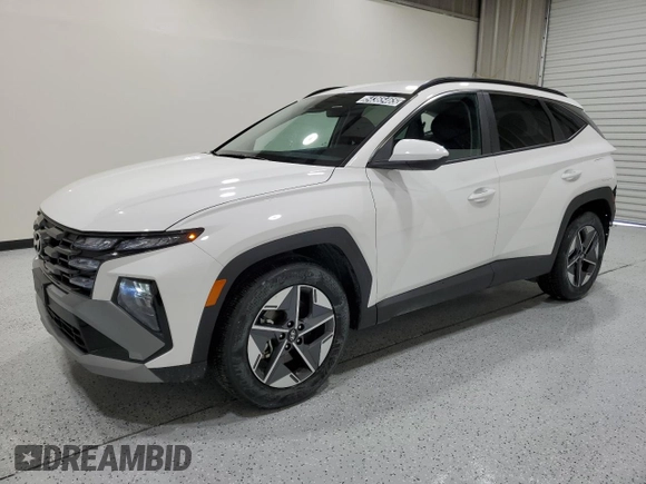 2025 Hyundai Tucson SEL with VIN 5NMJB3DE5SH493392, listed as a Copart auction lot 54365465 with 6,275 mi miles and Clean Title. Bid and sale history available at DreamBid. Image 1.