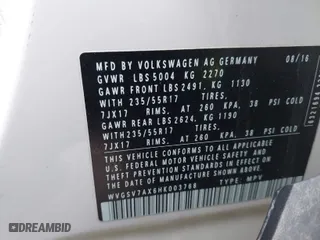 2017 Volkswagen Tiguan Wolfsburg Edition with VIN WVGSV7AX6HK003768, listed as a IAAI auction lot 41137411 with 117,862 mi miles. Bid and sale history available at carsss.com. Image 9.