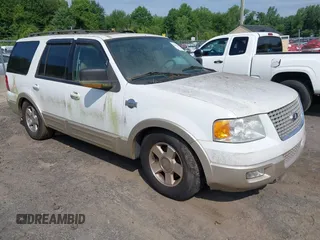 2006 Ford Expedition Eddie Bauer with VIN 1FMFU18516LA39641, listed as a IAAI auction lot 42833907 with 149,609 mi miles and . Bid and sale history available at DreamBid. Image 1.
