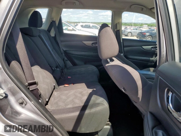2016 Nissan Rogue SV z VIN KNMAT2MV4GP626083, wystawiony jako Copart lot #56671285 z przebiegiem 110 629 mil mil oraz Szkoda całkowita • Salvage title. Historia ofert i sprzedaży dostępna na DreamBid. Obrazek 11.