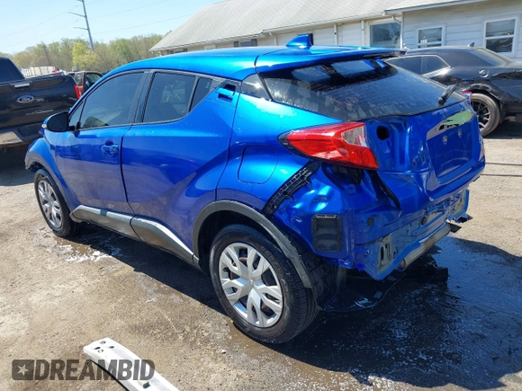 2020 Toyota C-HR LE with VIN JTNKHMBX7L1071287, listed as a IAAI auction lot 42063896 with 76,731 mi miles. Bid and sale history available at carsss.com. Image 3.