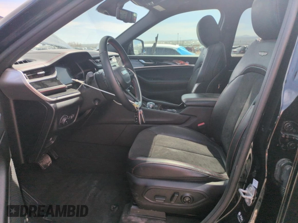 2022 Jeep Grand Cherokee Trailhawk with VIN 1C4RJHCG1N8574207, listed as a Copart auction lot 52789925 with 31,549 mi miles and Salvage title. Bid and sale history available at DreamBid. Image 7.