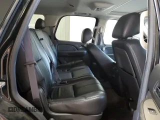 2010 Chevrolet Tahoe LT z VIN 1GNUKBE01AR176625, wystawiony jako Copart lot #59802355 z przebiegiem 99 056 mil mil oraz Czysty tytuł • Clean title. Historia ofert i sprzedaży dostępna na DreamBid. Obrazek 11.