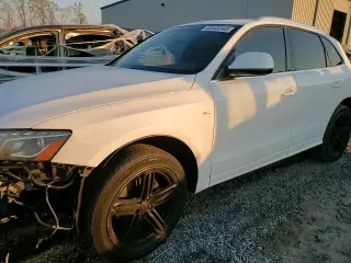 2010 Audi Q5 Prestige with VIN WA1WKAFP6AA112922, listed as a Copart auction lot 50549145 with 243,193 mi miles and Salvage title. Bid and sale history available at DreamBid. Image 12.
