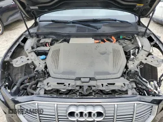 2019 Audi e-tron Prestige с VIN WA1VAAGEXKB010434, выставлен на аукционе Copart как лот 57765595 с пробегом 31 956 миль миль и Списание • Salvage title. История ставок и продаж доступна на DreamBid. Изображение 13.