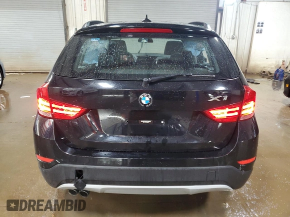 2015 BMW X1 xDrive28i z VIN WBAVL1C51FVY28965, wystawiony jako Copart lot #50895115 z przebiegiem 53 133 mil mil oraz Szkoda całkowita • Salvage title. Historia ofert i sprzedaży dostępna na DreamBid. Obrazek 6.
