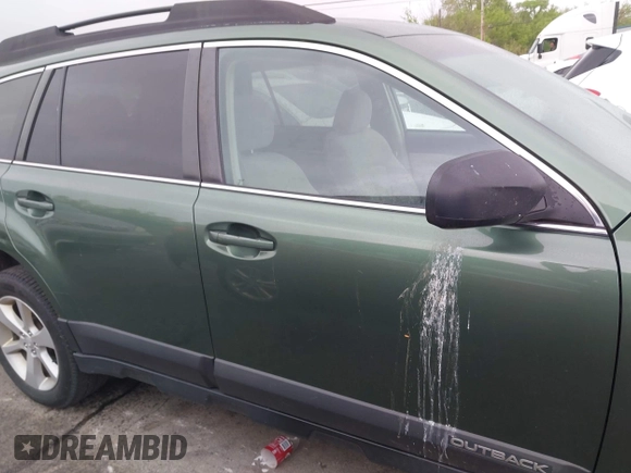 2013 Subaru Outback Premium with VIN 4S4BRCCC5D3243602, listed as a IAAI auction lot 42205618 with 221,350 mi miles and . Bid and sale history available at carsss.com. Image 13.