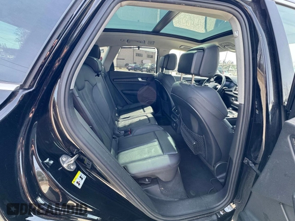 2018 Audi Q5 Prestige with VIN WA1CNAFY8J2186551, listed as a Copart auction lot 51807695 with 124,372 mi miles and Clean Title. Bid and sale history available at carsss.com. Image 6.