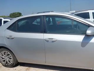 2018 Toyota Corolla L with VIN 2T1BURHE1JC986244, listed as a IAAI auction lot 41942626 with Not provided miles and . Bid and sale history available at DreamBid. Image 13.