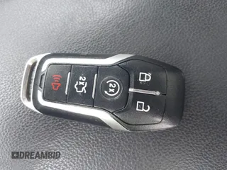 2017 Ford Explorer XLT с VIN 1FM5K8D87HGC65169, выставлен на аукционе IAAI как лот 42738102 с пробегом 201 866 миль миль и . История ставок и продаж доступна на DreamBid. Изображение 11.