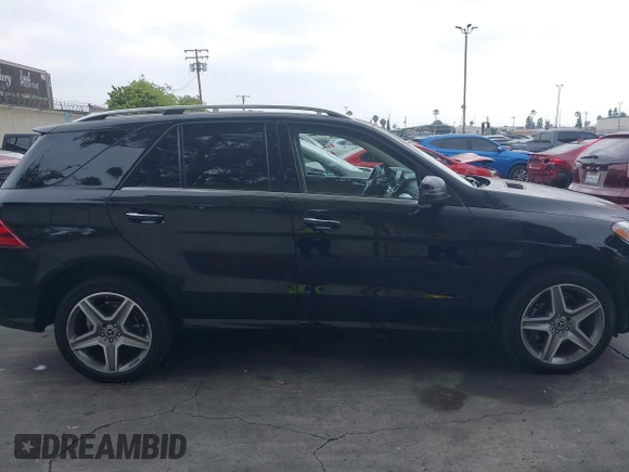2018 Mercedes-Benz GLE 350 with VIN 4JGDA5JB7JB061715, listed as a IAAI auction lot 42565286 with 77,995 mi miles and . Bid and sale history available at DreamBid. Image 14.
