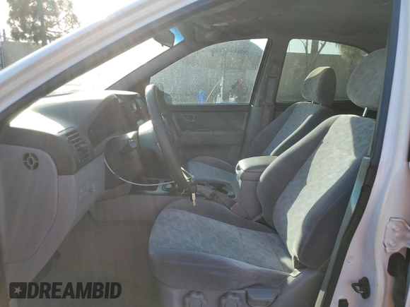 2004 Kia Sorento LX with VIN KNDJC733445248559, listed as a Copart auction lot 47840875 with 167,196 mi miles and Clean Title. Bid and sale history available at carsss.com. Image 7.