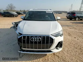 2021 Audi Q3 S line Premium with VIN WA1DECF32M1131172, listed as a Copart auction lot 49098565 with 32,118 mi miles and Salvage Title. Bid and sale history available at carsss.com. Image 12.