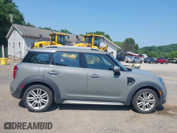 2020 MINI Countryman Cooper with VIN WMZYW5C03L3L14724, listed as a IAAI auction lot 42478285 with 57,915 mi miles and . Bid and sale history available at DreamBid. Image 14.