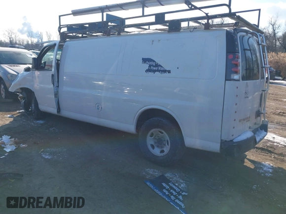 2012 GMC Savana Cargo Van with VIN 1GTW7GCA2C1167106, listed as a IAAI auction lot 41379838 with 1 mi miles. Bid and sale history available at carsss.com. Image 3.