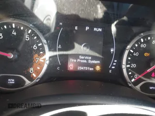 2018 Jeep Renegade Latitude with VIN ZACCJABB6JPJ64456, listed as a IAAI auction lot 41723973 with 234,751 mi miles and . Bid and sale history available at carsss.com. Image 15.