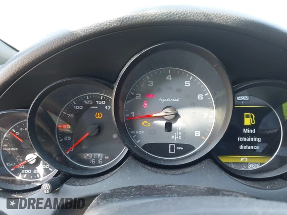 2012 Porsche Cayenne S Hybrid z VIN WP1AE2A20CLA92424, wystawiony jako IAAI lot #42315279 z przebiegiem 129 119 mil mil oraz . Historia ofert i sprzedaży dostępna na DreamBid. Obrazek 7.