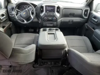 2019 Chevrolet Silverado 1500 LT with VIN 3GCUYDED7KG188513, listed as a Copart auction lot 45650185 with 148,459 mi miles and Salvage Title. Bid and sale history available at carsss.com. Image 8.