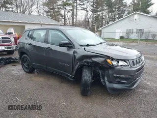 2020 Jeep Compass Sport с VIN 3C4NJCAB4LT253026, выставлен на аукционе IAAI как лот 41897839 с пробегом 128 112 миль миль и . История ставок и продаж доступна на DreamBid. Изображение 1.