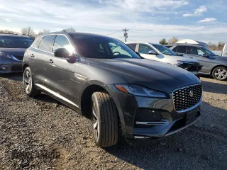 2023 Jaguar F-Pace S z VIN SADCJ2EX9PA712351, wystawiony jako Copart lot #81083514 z przebiegiem 11 895 mil mil oraz Szkoda całkowita • Salvage title. Historia ofert i sprzedaży dostępna na DreamBid. Obrazek 4.