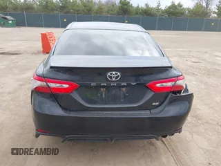 2018 Toyota Camry LE z VIN JTNB11HK6J3005121, wystawiony jako IAAI lot #42065784 z przebiegiem 114 907 mil mil oraz . Historia ofert i sprzedaży dostępna na DreamBid. Obrazek 16.