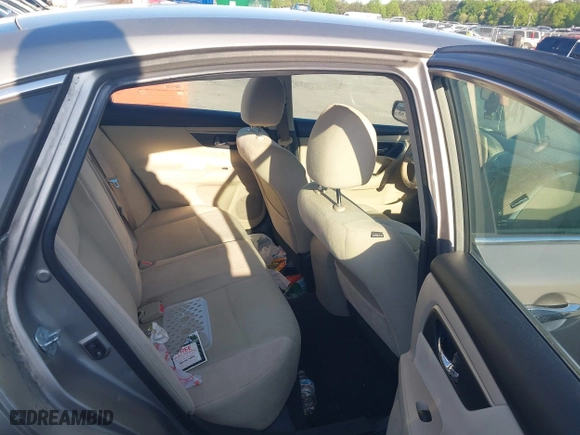 2015 Nissan Altima 2.5 with VIN 1N4AL3AP9FC115766, listed as a IAAI auction lot 41961170 with 154,820 mi miles. Bid and sale history available at carsss.com. Image 8.